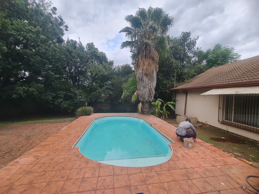 To Let 3 Bedroom Property for Rent in Ifafi North West